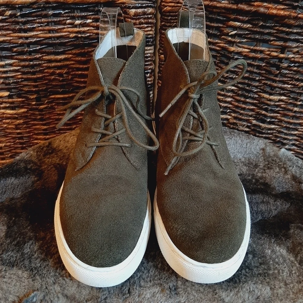 Kenneth Cole Womens Shoes Kingwood Suede Leather Sneakers Chukka Olive Green 5.5